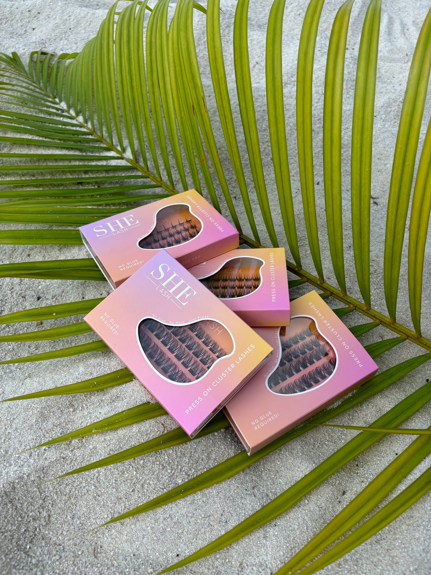 Pre-glued Cluster lashes